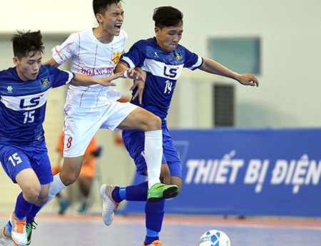 Futsal Việt Nam sẽ chuyên nghiệp hóa từ năm 2016 - 1 Futsal Việt Nam sẽ tiến lên chuyên nghiệp vào năm 2016 (ảnh: Quang Thắng)