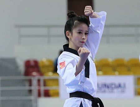 Châu Tuyết Vân là niềm hy vọng vàng của Taekwondo Việt Nam trên đất Singapore (ảnh: Giang Hoàng)