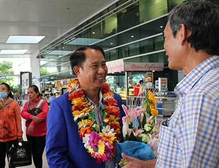 Nhà vô địch hạng cân 54kg nữ, cũng trong môn Quyền Anh Lê Thị Bằng