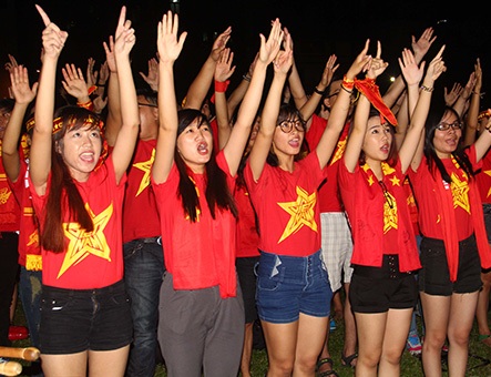 Nhưng khi người Thái chọc thủng lưới U23 Việt Nam, sự lo lắng tăng cao