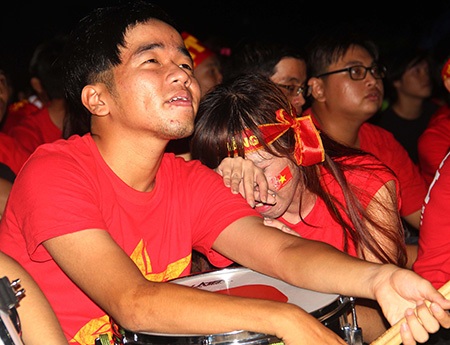 Thậm chí, những giọt nước mắt đã rơi vì thất bại của đội nhà