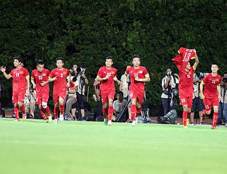 Chất lượng đội tuyển nói chung cùng đang phản ánh chất lượng cả nền bóng đá (ảnh: Gia Hưng)