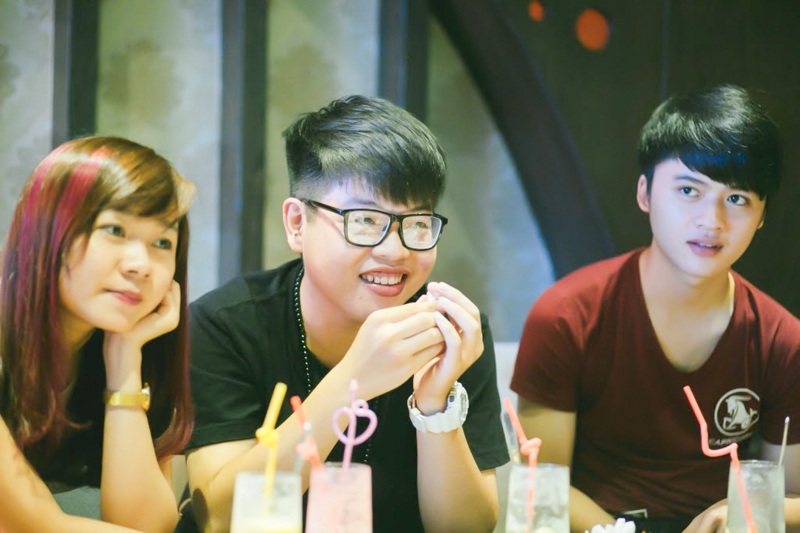 Mỹ Tâm "giải tỏa tâm lý" cho học trò trước vòng liveshow - 6 Sau đó cô sẽ đưa ra những góp ý chuyên môn trong việc chọn bài của học trò.