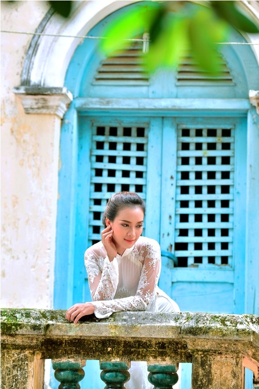 MC Quỳnh Chi trở về thời nữ sinh sau biến cố gia đình - 7 Ái Phương