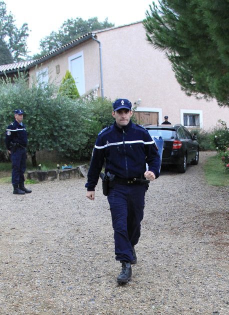 Na Uy ngày cờ rủ, nến và hoa - 2