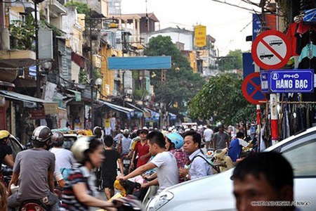 Tận dụng nhiều cách giảm ùn tắc giao thông - 1 Tận dụng nhiều cách giảm ùn tắc giao thông - 1