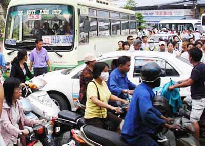 Giảm tải giao thông hiệu quả, người dân sẽ vượt khó ủng hộ - 1 Giảm tải giao thông hiệu quả, người dân sẽ vượt khó ủng hộ - 1