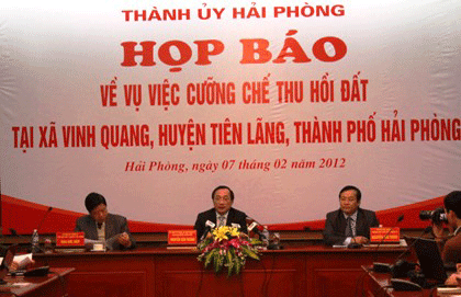 Vụ Tiên Lãng: Hàng triệu người dân dõi theo các động thái từ Hải Phòng - 2 Vụ Tiên Lãng: Hàng triệu người dân dõi theo các động thái từ Hải Phòng - 2