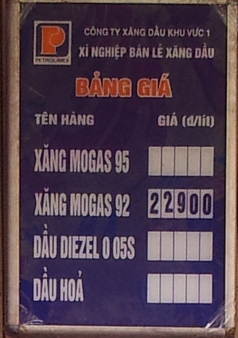 Chẳng ai còn có thể sốc vì... điệp khúc xăng tăng giá