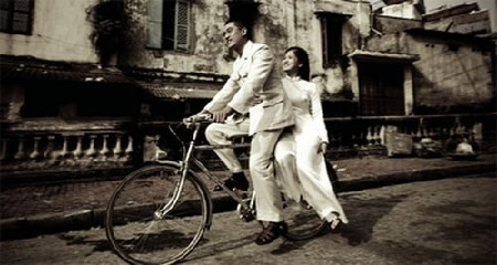 Đám cưới khác thường thời nay: “Chuyện không có gì mà… ầm ĩ” - 1 Đám cưới khác thường thời nay: “Chuyện không có gì mà… ầm ĩ”