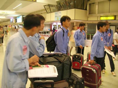 Đưa người đi XKLĐ: Đừng chỉ vì chỉ tiêu!