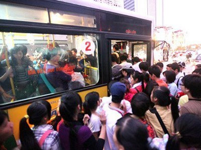 Để hiểu hơn nhân viên xe bus... - 1 Để hiểu hơn nhân viên xe bus...