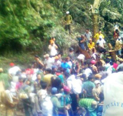 Vụ gỗ sưa trăm tỷ: “Mất bò, tìm lại được… xương” 