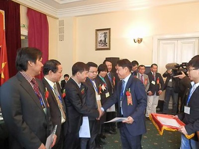 Mục tiêu: hỗ trợ thông tin, tăng cường liên kết, phát triển cộng đồng