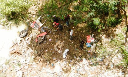 Tình người trong hoạn nạn