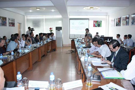 Bàn về Thi với Đua trong giáo dục đại học - 1 Hội thảo về đổi mới phương pháp giảng dạy đại học tại đại học Bình Dương (ảnh: bdu.edu.vn)