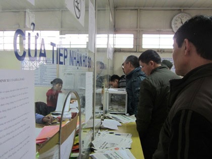 Hành trình đau khổ với chiếc xe một tiền gà, ba tiền thóc