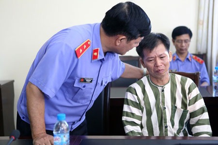 Còn bao nhiêu “thỏ” bị tuyên là “gấu” như ông Chấn? - 1 Còn bao nhiêu “thỏ” bị tuyên là “gấu” như ông Chấn?