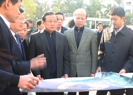 Dân ngợi khen chủ trương “dưới đất” - 1 Dân ngợi khen chủ trương “dưới đất”