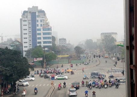 Đường có thể cong, nhưng lòng người phải thẳng - 1 Đường Trường Chinh “đánh võng” qua các khu dân cư (ảnh: Quang Phong)