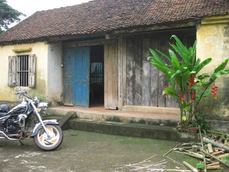 Quê Ngoại trăm nhớ ngàn thương - 1 Ngôi nhà xưa với bao kỷ niệm