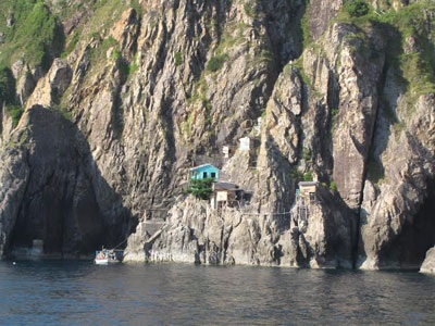 Tổ ấm của những người làm nghề “sào chĩa” - 6 Tổ ấm của những người làm nghề “sào chĩa”