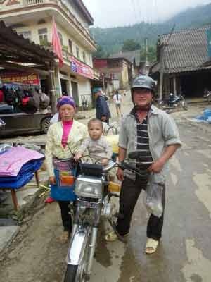 Những nẻo đường...tái tạo cảm xúc - 8 Lần đầu 2 thành viên phượt nhí được thấy chợ vùng cao Bắc Hà, Sín mần, Hoàng Su Phì
