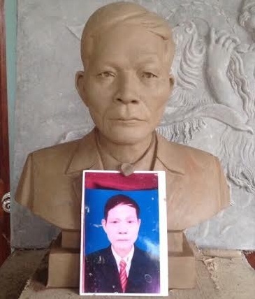 Những tuyệt tác tạo nên từ bàn tay nghệ nhân đồ đồng Việt - 2 Tượng mẫu thạch cao và đúc đồng hoàn chỉnh theo đặt hàng của khách hàng