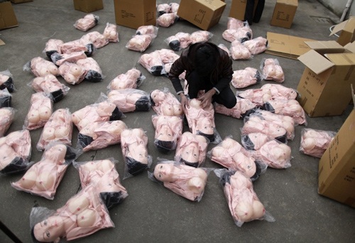 Cảnh khó tin về công nghiệp búp bê tình dục - 6 Những con bép bê gần giống như người