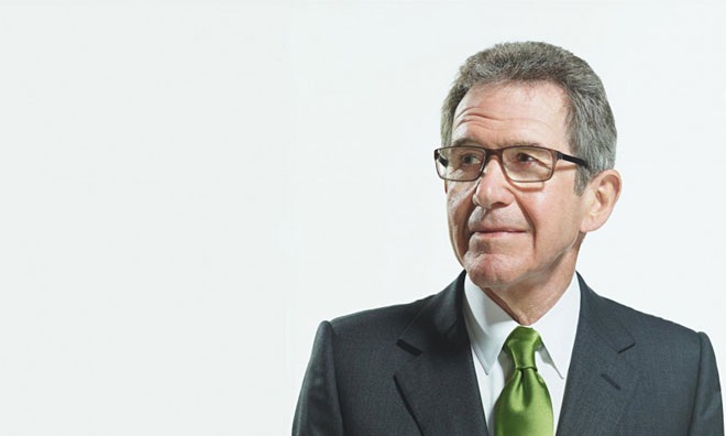 Chân dung những tỷ phú thuộc giới tính thứ 3 - 7 Lord Browne: