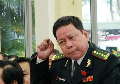 "Xẻ thịt" sân Chi Lăng làm 10 sổ đỏ, đem thế chấp ngân hàng - 2 Sân vận động Chi Lăng theo kế hoạch đã được bàn giao cho Tập đoàn Thiên Thanh trong tháng 8/2014.