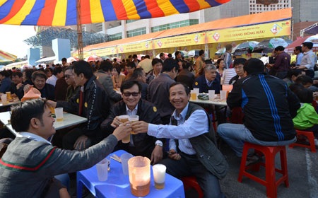 Nhiều nét mới trong ngày hội Bia Hà Nội 2014 - 2 Nhiều nét mới trong ngày hội Bia Hà Nội 2014