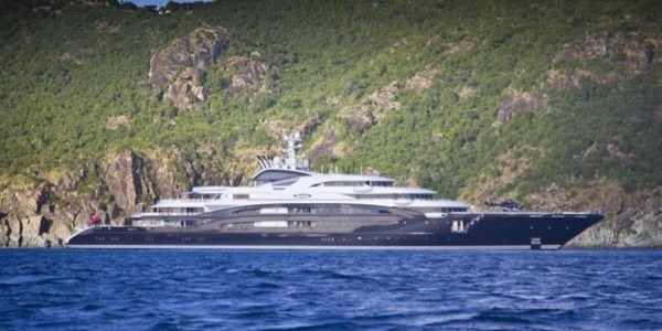 Ảnh: martinvarsavsky, Flickr  