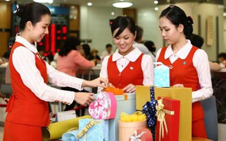 Nhiều ngân hàng có nợ xấu đang tăng mạnh, vượt qua ngưỡng 3%.