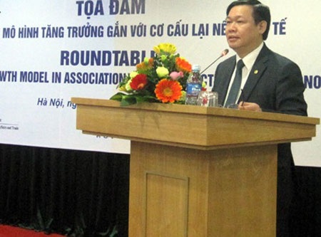 Tọa đàm đổi mới mô hình tăng trưởng gắn với cơ cấu lại nền kinh tế - 1 Đọc những thông tin kinh tế - tài chính mới nhất trên