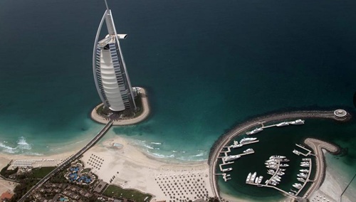 1% người giàu nhất thế giới tiêu tiền ra sao?