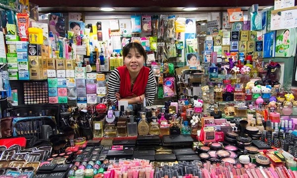 Kinh doanh truyền thống ở Trung Quốc đang gặp khó khăn.