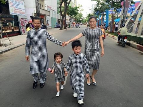 Gia đình doanh nhân Huỳnh Cửu Long