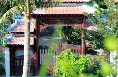 Một góc biệt phủ của đại gia vàng trong rừng đặc dụng Hải Vân