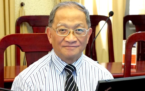 Chuyển nhượng cảng hàng không: Nên hay không? - 1  Chuyên gia kinh tế, TS. Lê Đăng Doanh. (Ảnh: Internet)