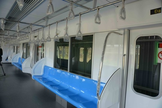 “Nặn” hình hài tàu metro - 1 “Nặn” hình hài tàu metro