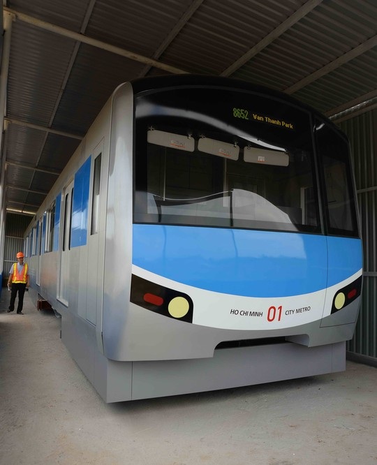 “Nặn” hình hài tàu metro - 2 “Nặn” hình hài tàu metro
