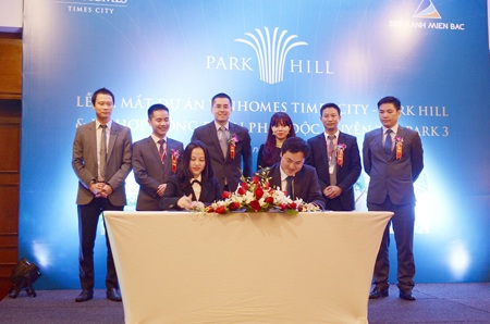 Hình ảnh Lễ ký kết hợp đồng