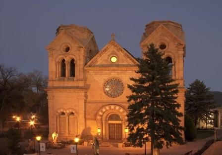 Những thành phố chỉ dành cho phụ nữ kinh doanh - 1 Santa Fe của New Mexico là thành phố có nhiều nữ doanh nhân làm chủ nhất