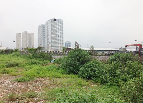 Đất vàng ám ảnh: Dự án dở dang, hai sếp lớn đi tù - 3 Trong khi các dự án xung quanh đi vào hoạt động khá lâu thì công viên vẫn im lìm