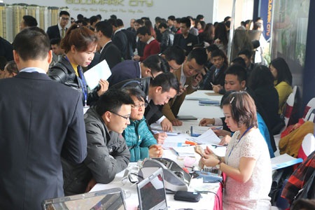 11/4 mở bán chính thức Goldmark City giai đoạn 2 - 2 Không khí buổi mở bán Goldmark City, giai đoạn 2, ngày 11.04.2015