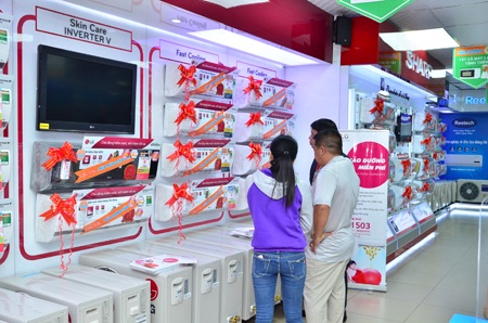 Đọc những thông tin kinh tế - tài chính mới nhất trên