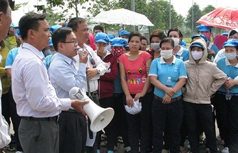 Chủ "mất tích", người lao động... mất hết - 1 Chủ mất tích, người lao động... mất hết