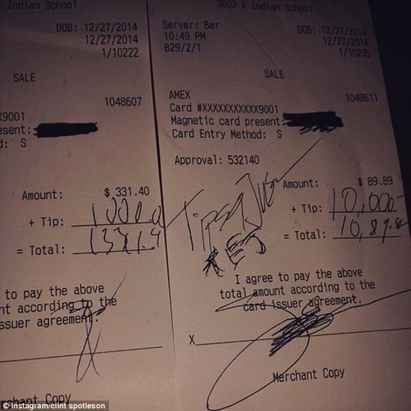 Hóa đơn với số tiền boa lên đến 11.000 đô la Mỹ