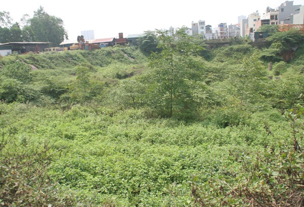 Cả một khu vực rộng lớn thấp hơn mặt đất hàng nghìn mét vuông